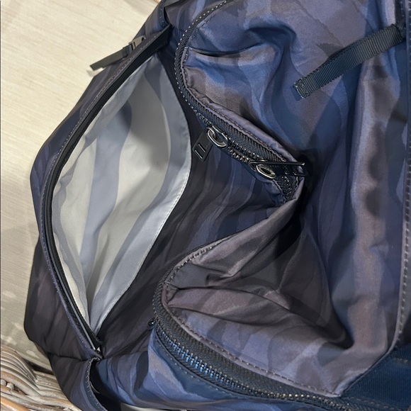Lululemon Camo Backpack - Picture 6 of 11